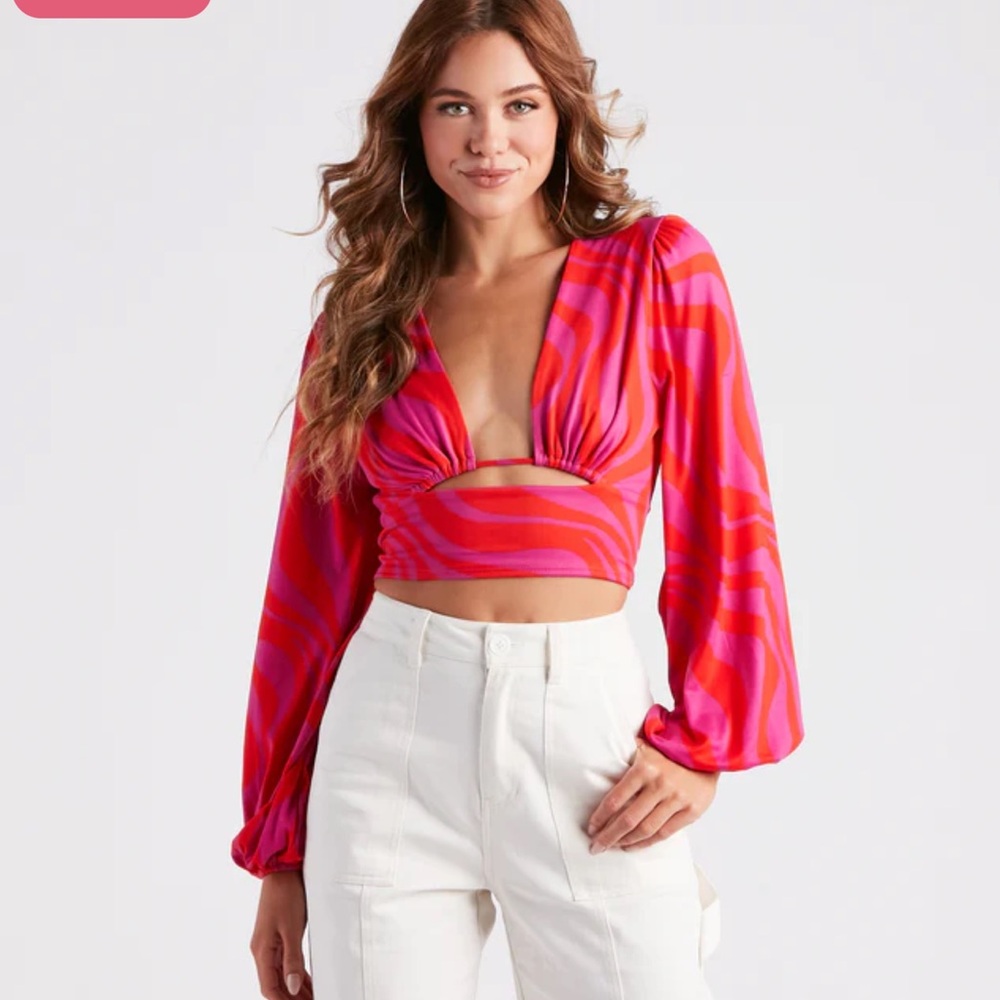 Vacay Vibes Swirl Print Crop Top
